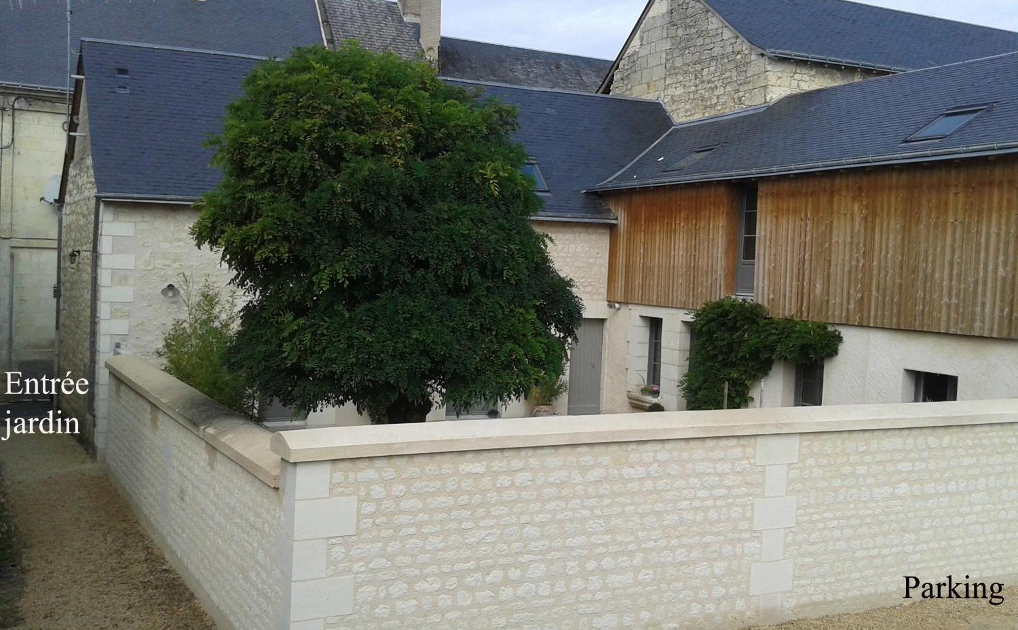 Chambres D'Hotes Rue Du Poids Bourgueil Exterior photo